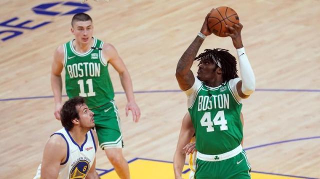 starsky sports直播-罗威膝伤影响凯尔特人命运 乌度卡正考虑变阵？